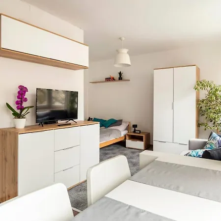 Przytulny I Cichy Apartament Blisko Centrum Warsaw Exterior photo