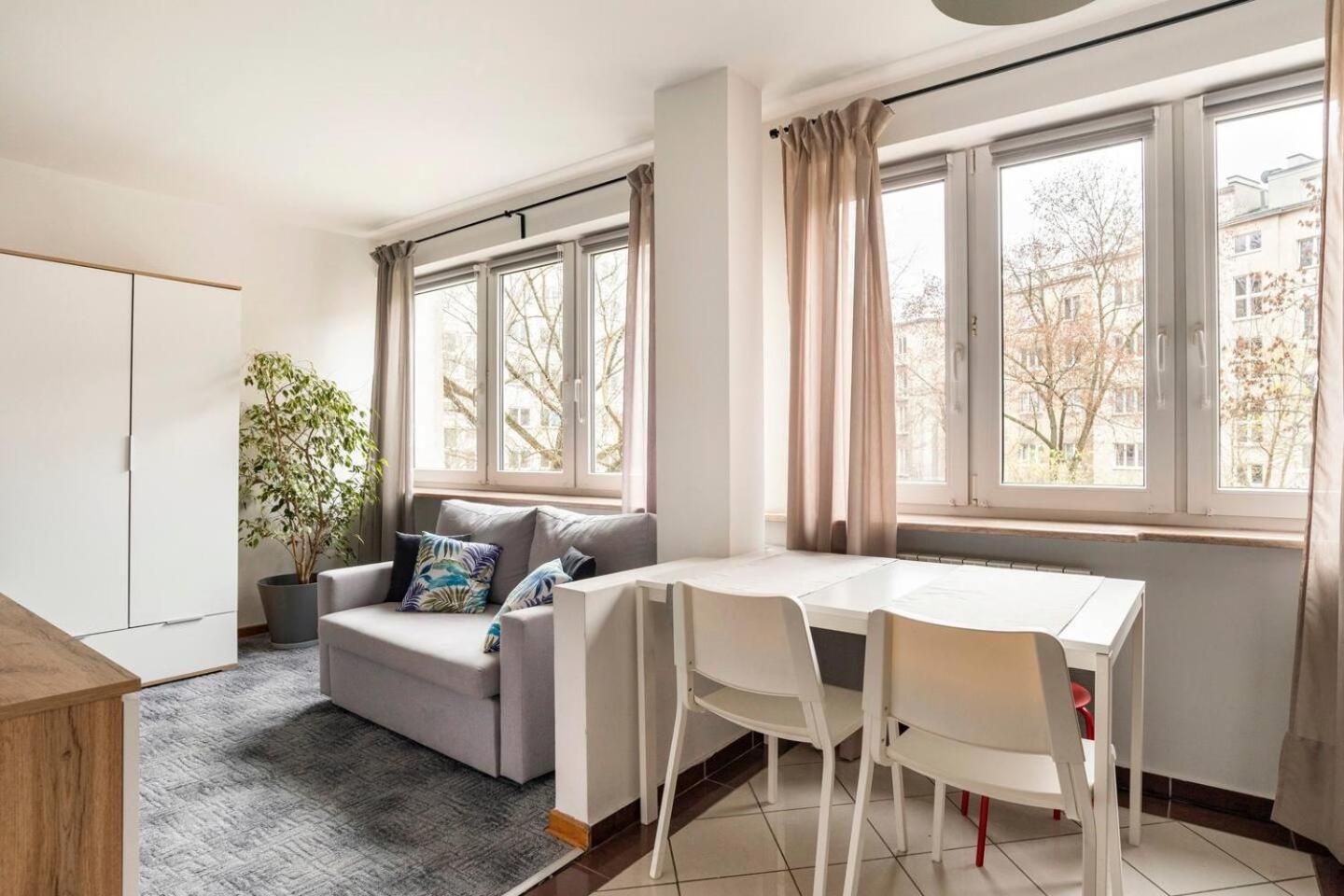 Przytulny I Cichy Blisko Centrum Апартаменти
